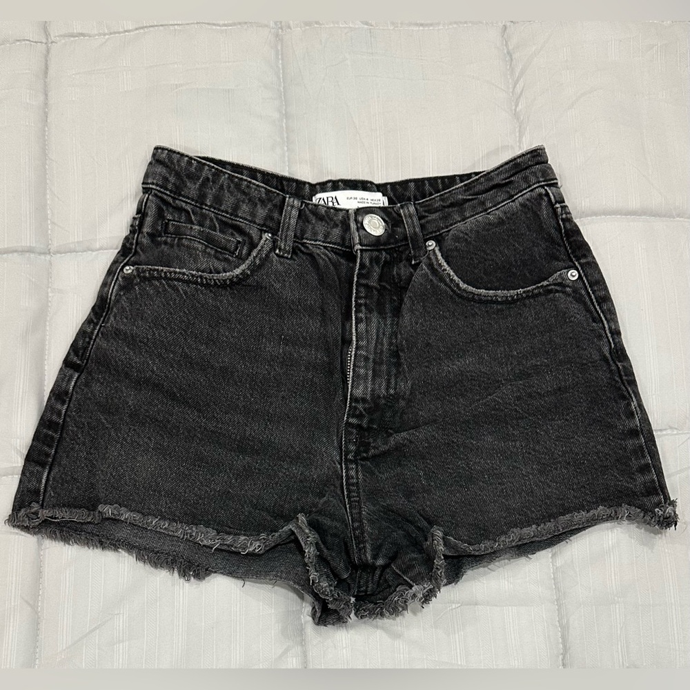 Zara Women's Dark Gray Jean Shorts